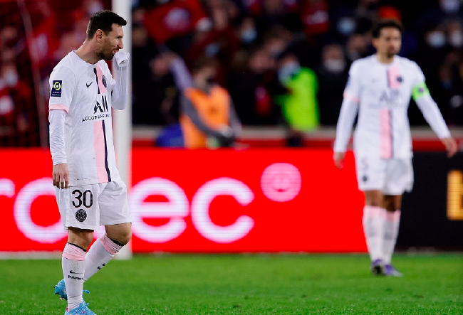  伊夫里尔中场组织井然有序，法甲传控体系渐入佳境