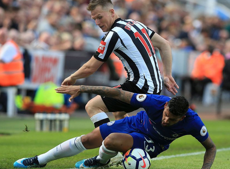  南安普顿深陷降级区！防守漏洞百出遭利物浦无情碾压  